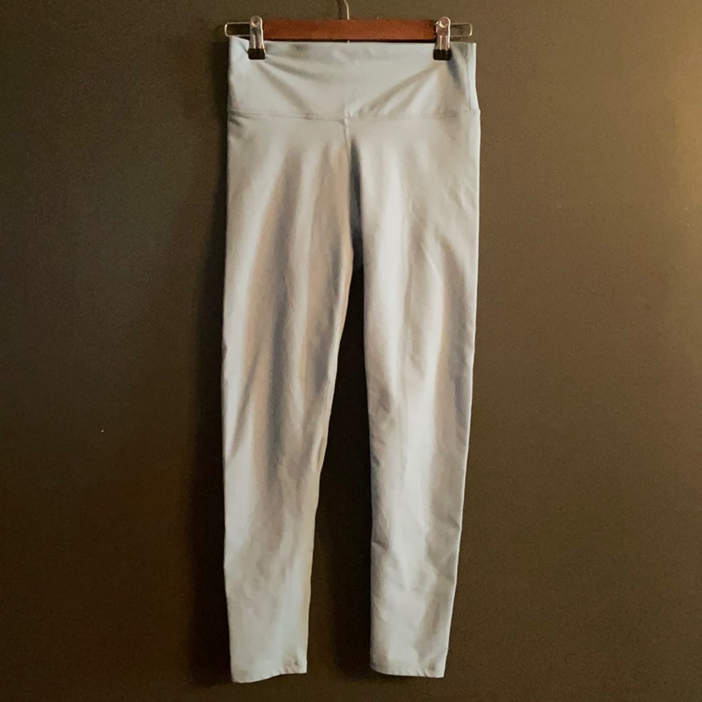 Fabletics light blue leggings M